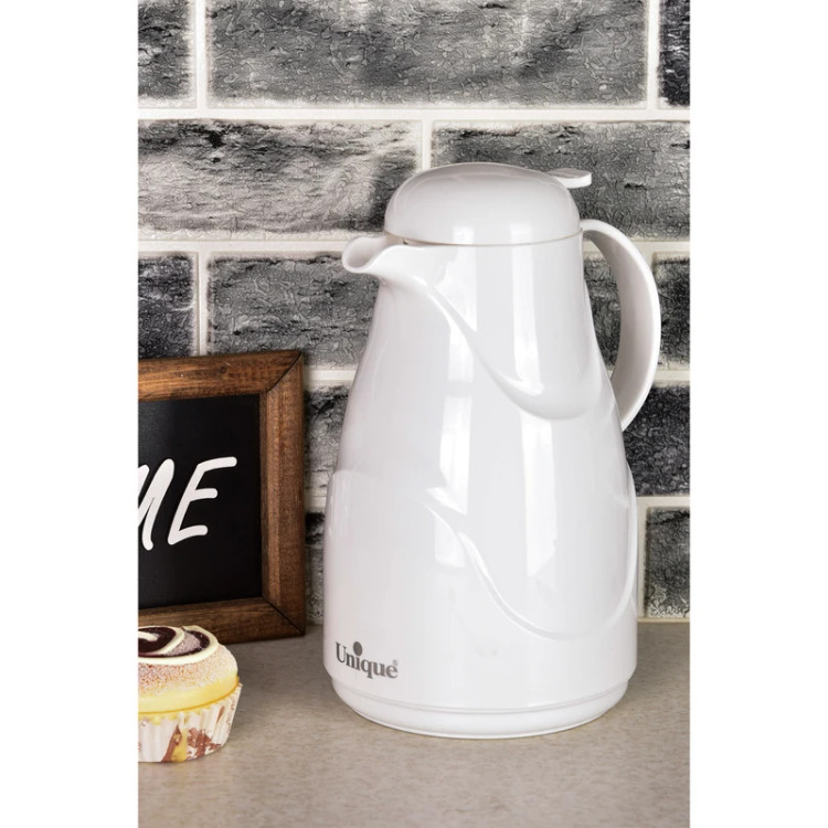فلاسک یونیک مدل UN‑1905 با گنجایش ۱ لیتر و طراحی سفید براق مناسب نگهداری چای و قهوه.