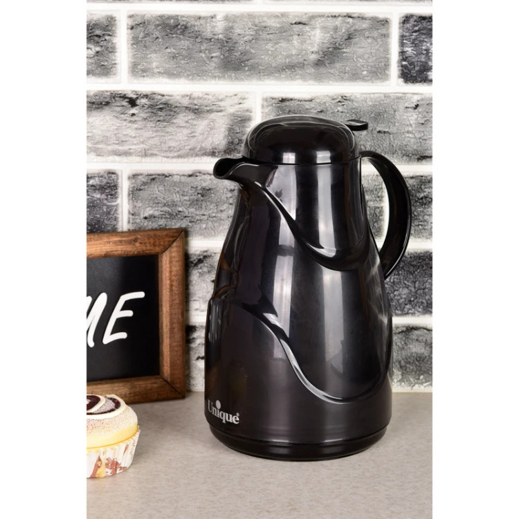 فلاسک یونیک مدل UN‑1905 با گنجایش ۱ لیتر و طراحی سفید براق مناسب نگهداری چای و قهوه.